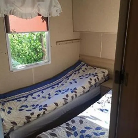 Holiday home Holenderskie Jacek, Blisko Plazy, Chlapowo